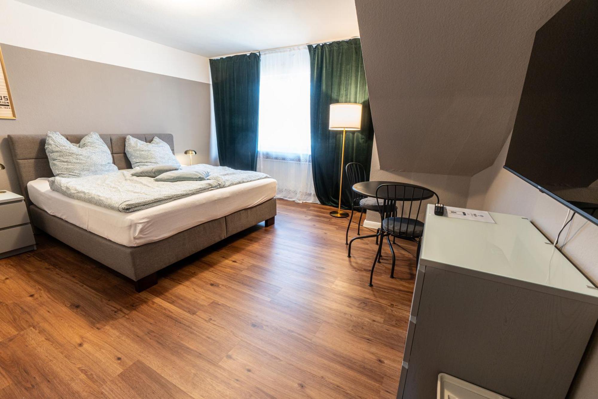 Hotel Hotel-garni Ziegenhagen 3*